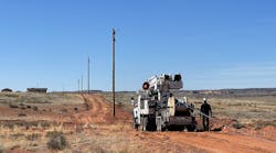 Luniv3 (1) Luniv3 (1)