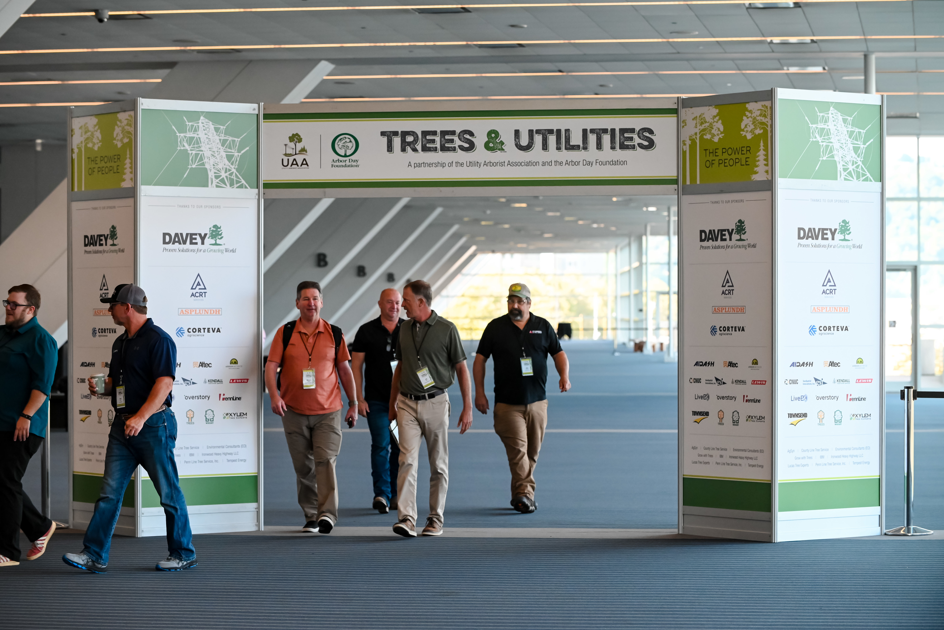 10100489 Treesand Utilities2023