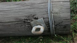 Example of tracking on unbonded cross arm. Example of tracking on unbonded cross arm.