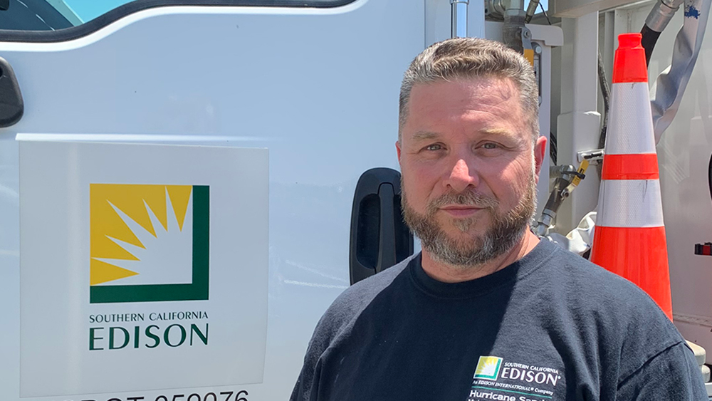 L Carranza 65008769bd111