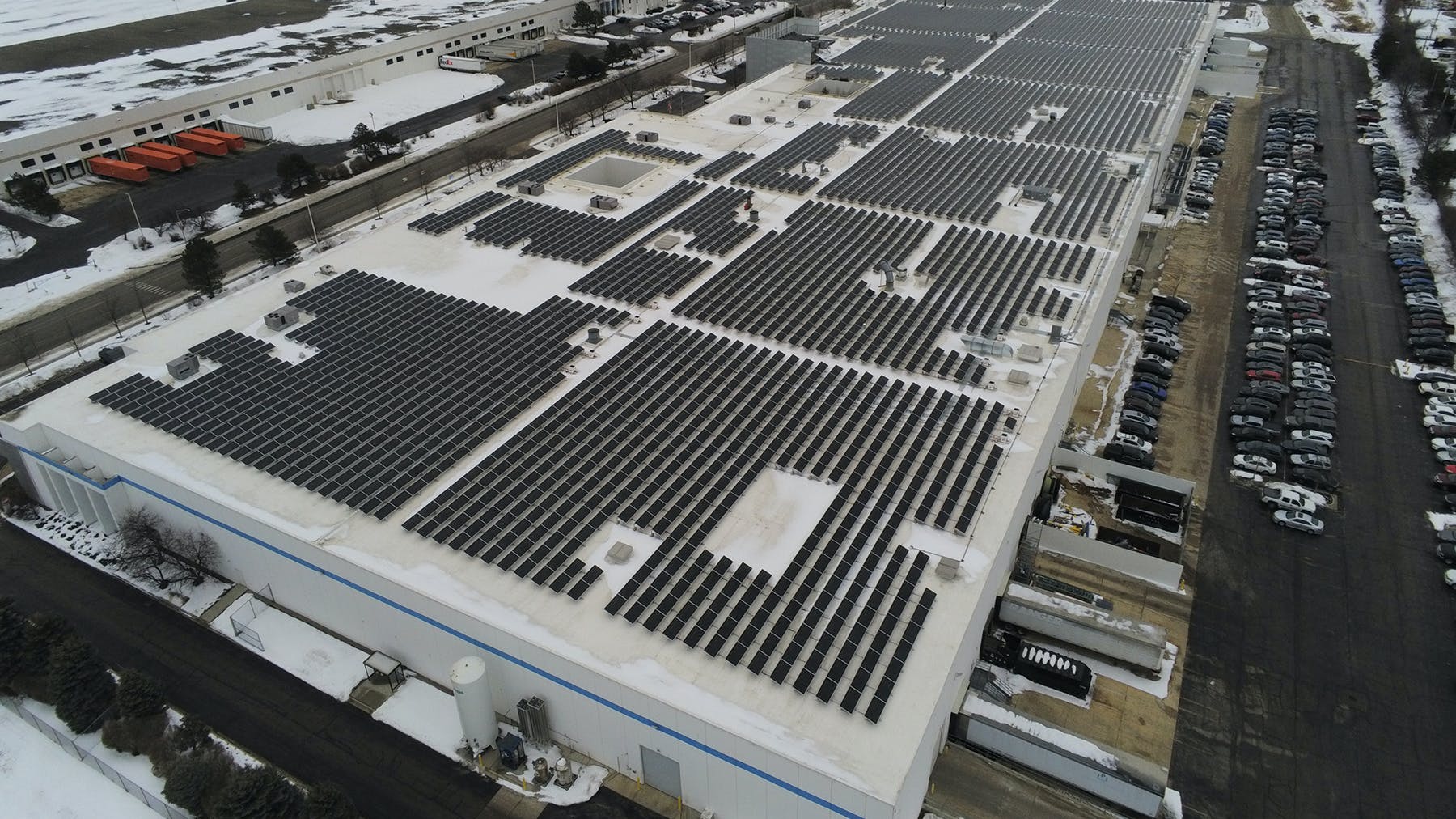 The 2 MW rooftop solar array included in the project. ComEd and G&W Electric worked in lockstep to define the scope of the project and determine how to integrate the communication between the utility&rsquo;s equipment and microgrid using a proprietary peer-to-peer protocol ComEd had not previously deployed for this type of project.