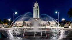 The fountain in front of the Nebraska State Capitol. This is one of the state government facilities that makes up Lincoln Electric Systems&rsquo; microgrid.