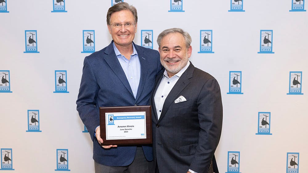 65b16ff2a2ac0e001e493be4 Eei President With Ameren President Marty Lyons 10