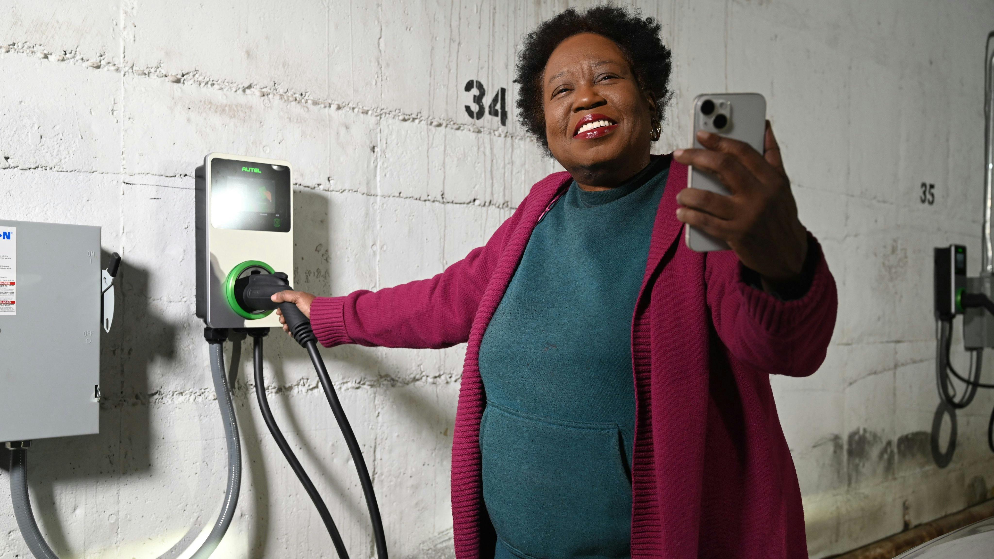 65c137f6530109001ed97265 Gfhf21uxmaax0w3