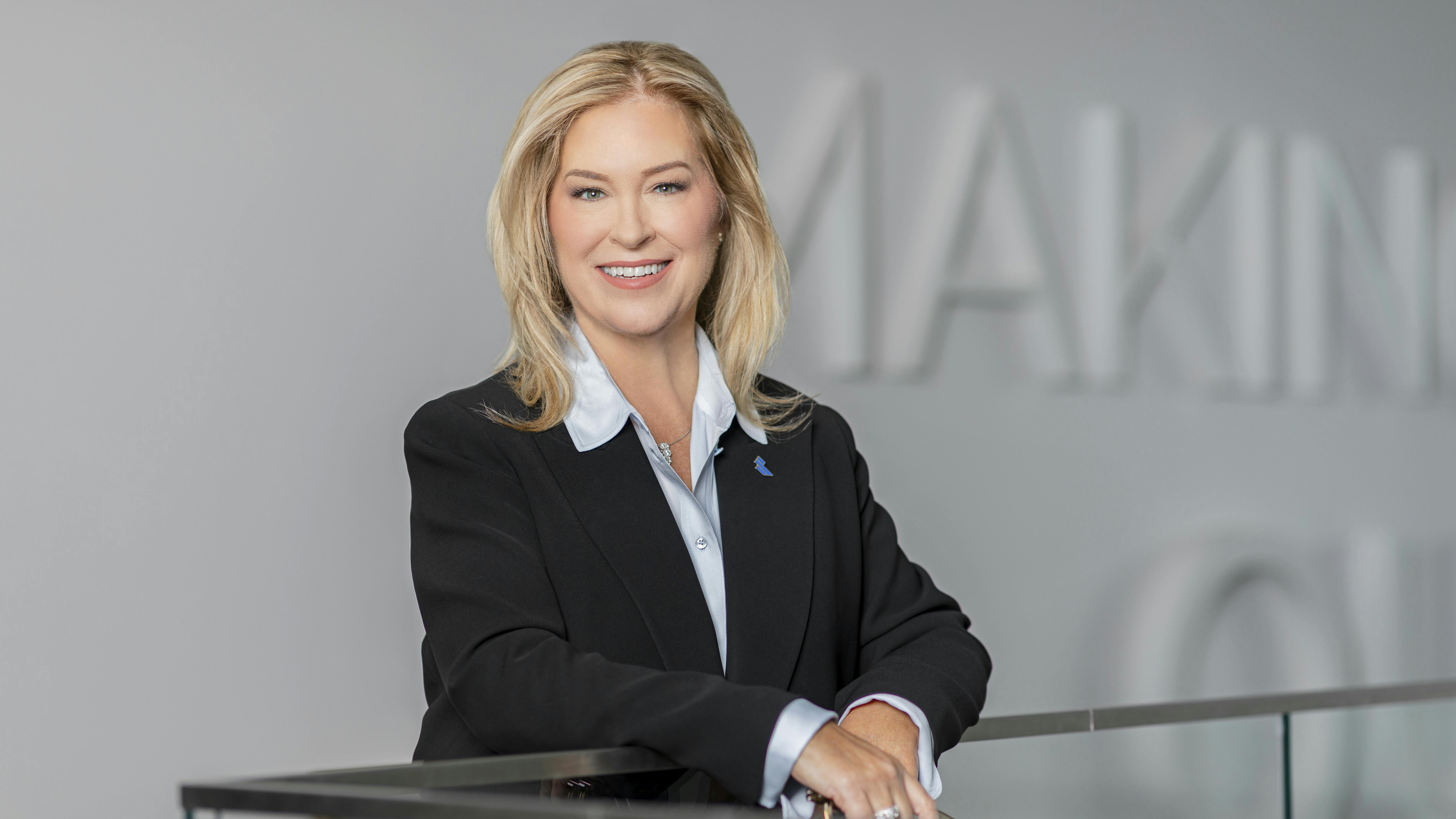 5235_leslie_duke_2023_env_portrait_10