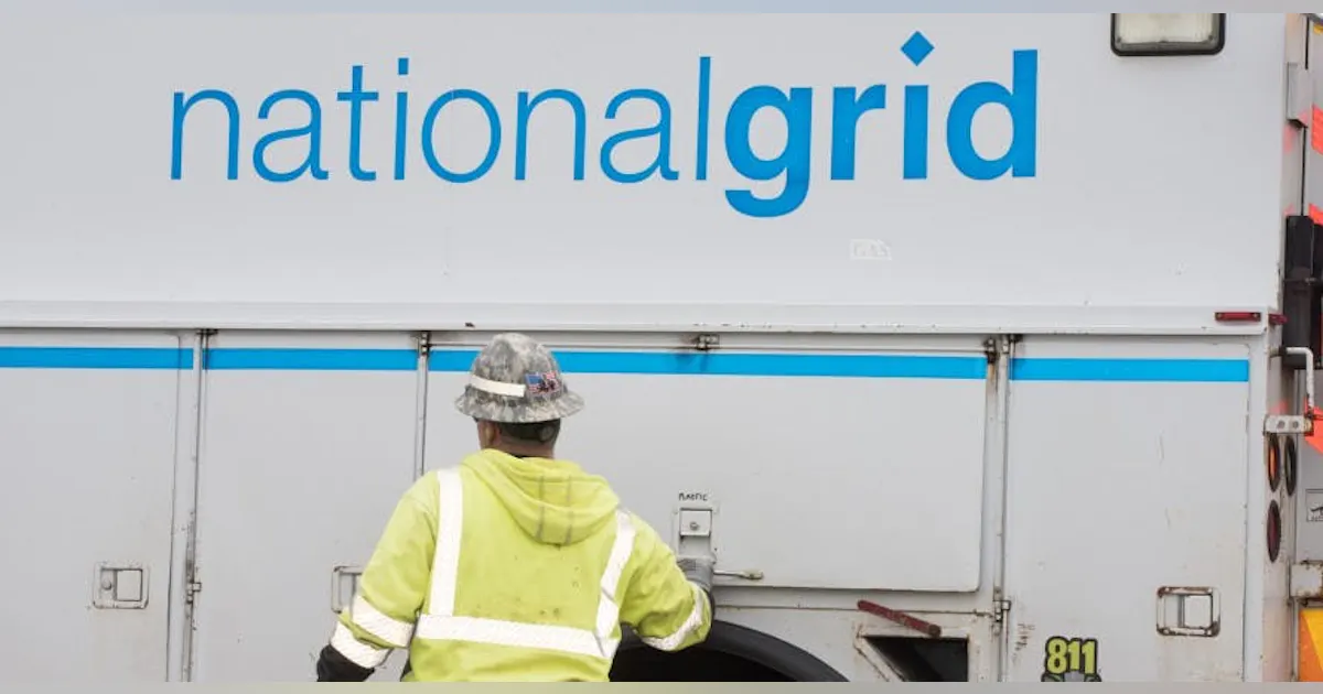 Net Line Crew Control National Grid's Line Crews Respond to Storms | TD World