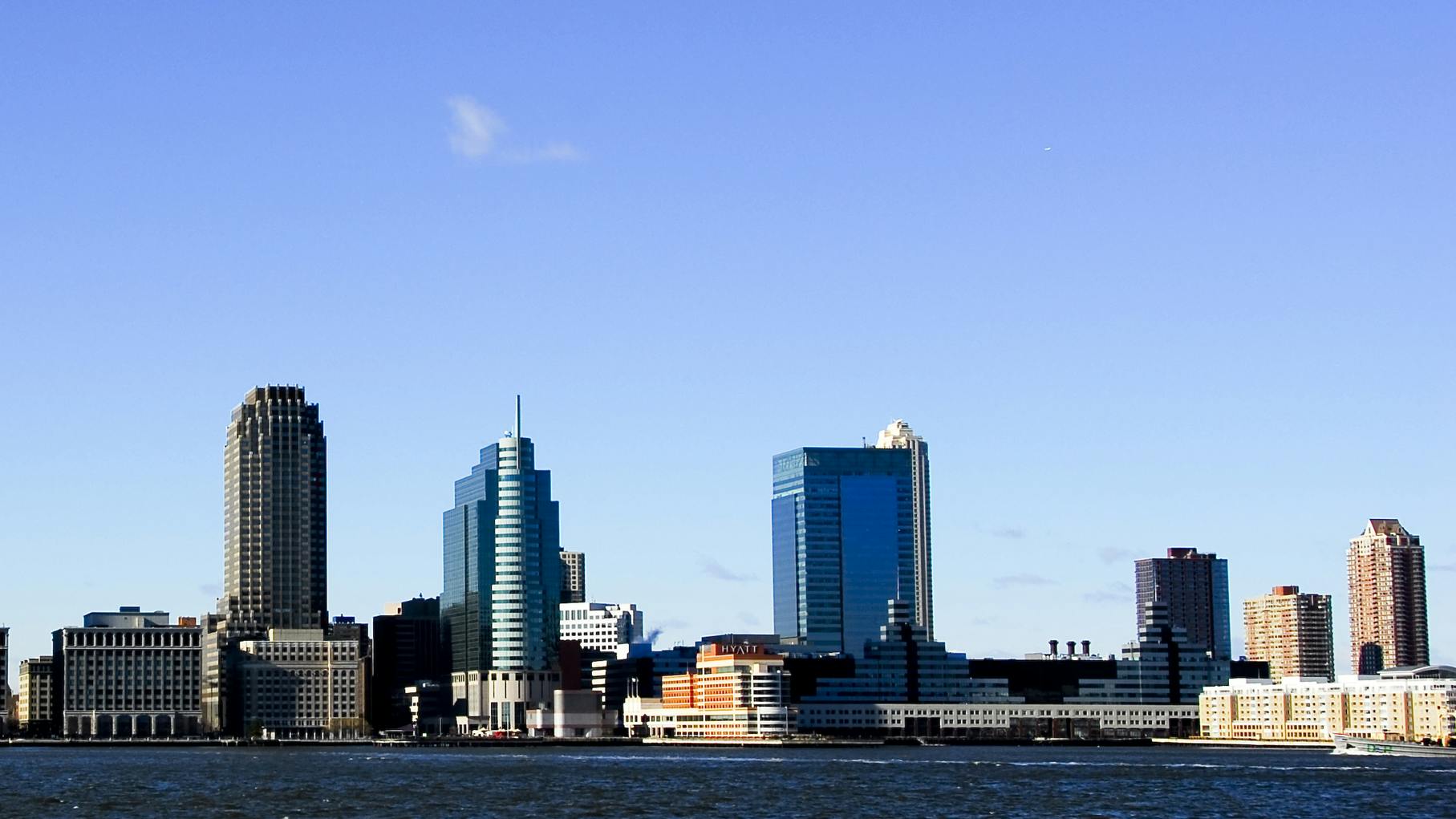 660ad02aba883c001e9832ce Dreamstime M 6994929