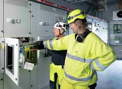 The retrofit was carried out in three stages with customized solutions required for each of the switchgear cabinets, including replacing aging circuit breakers with more advanced, smarter Emax2 models as well as relay protection and energy metering. The retrofit was carried out in three stages with customized solutions required for each of the switchgear cabinets, including replacing aging circuit breakers with more advanced, smarter Emax2 models as well as relay protection and energy metering.