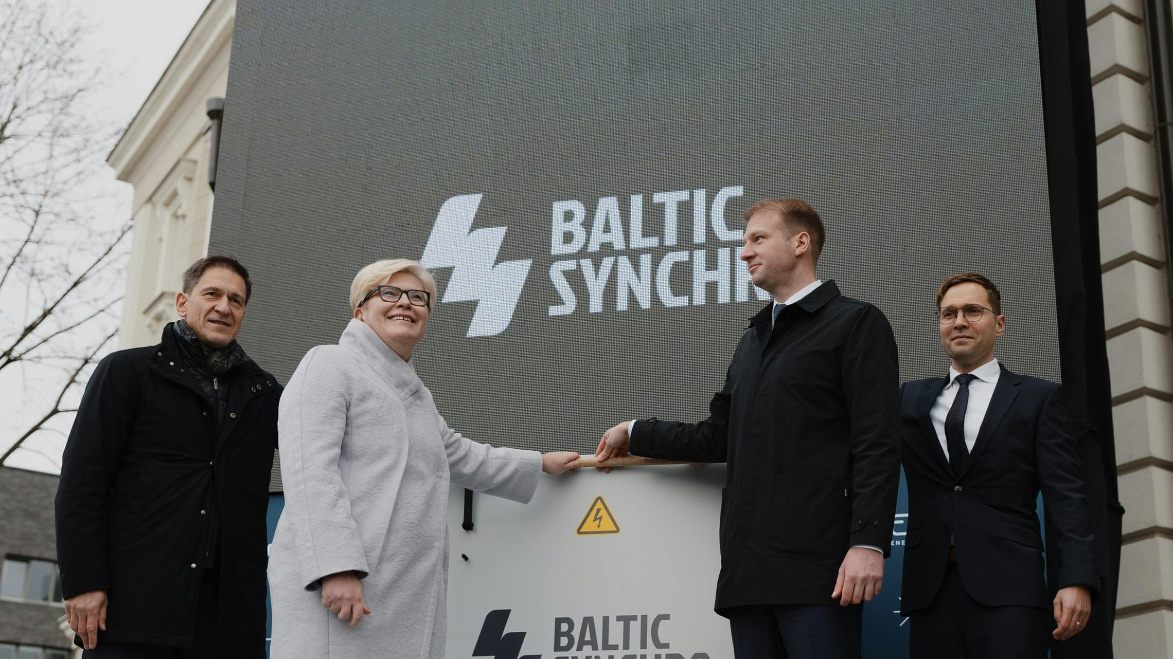 672ce4ca223892325936621e Wkxggawuky5a