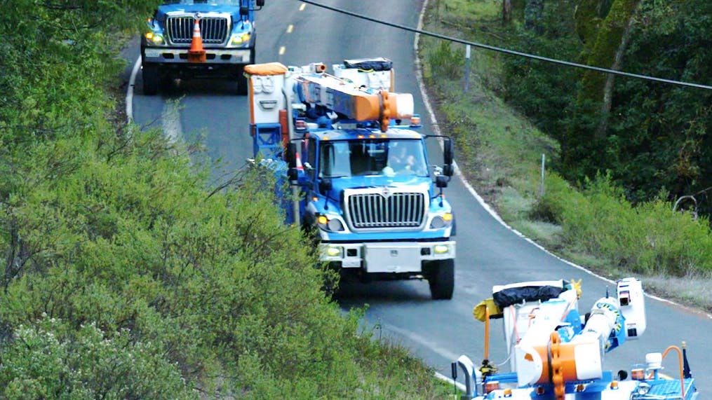 673398d6b9bf1761359e886d Pcg Trucks 1