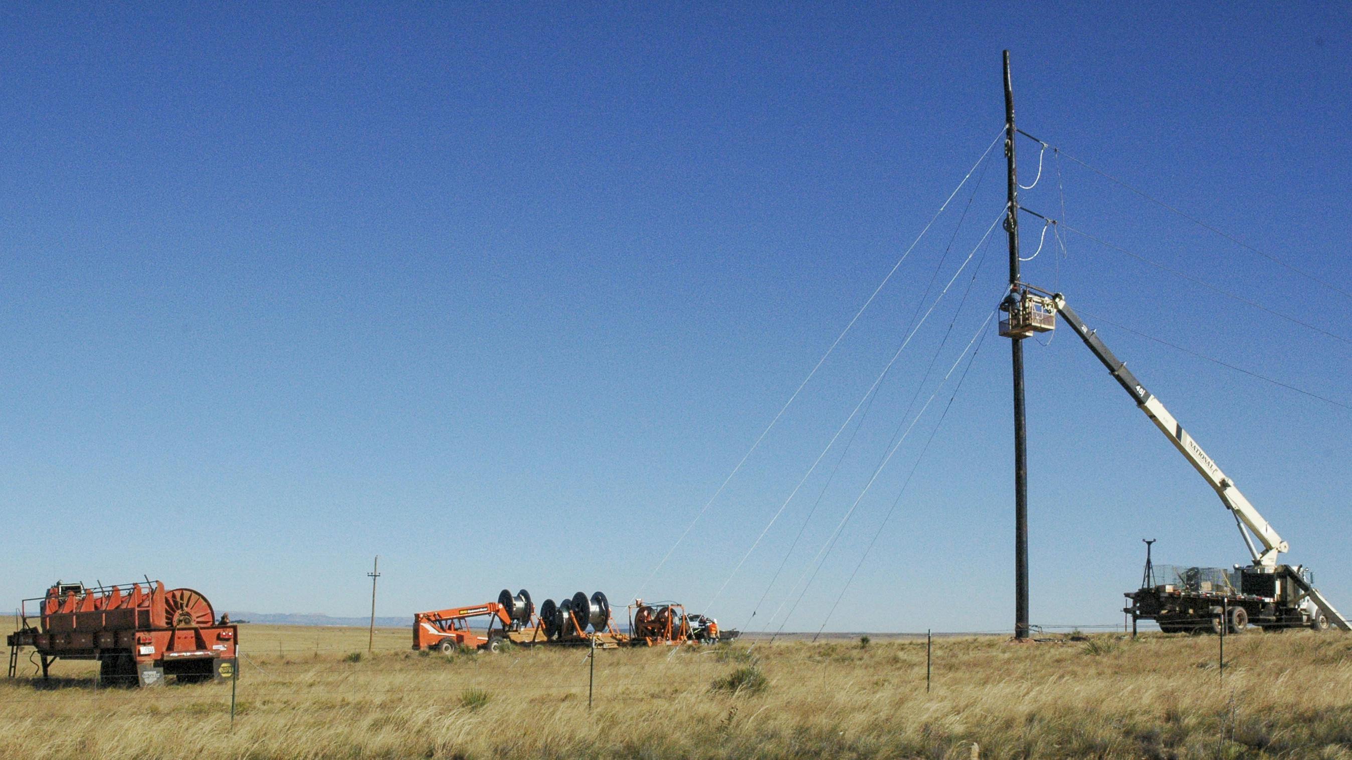 mar_editorial__new_transmission_line__gw