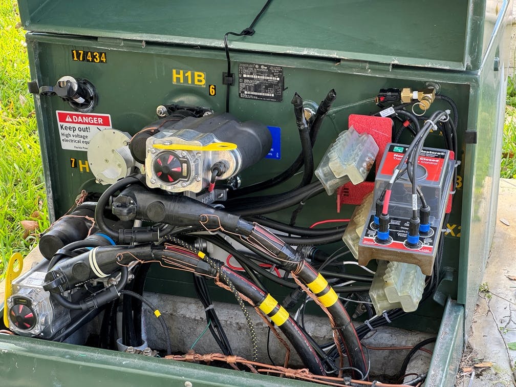 67d4509e757118c165644fd2 Image 1 Scs Edgerestore Underground Distribution R