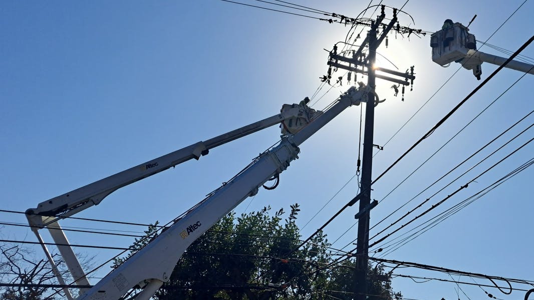 6813d44cb02c1eac618e47e3 Eix Sce Lines