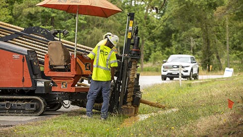 6852d4ff8b37be018e77e82e 490x300undergrounding2