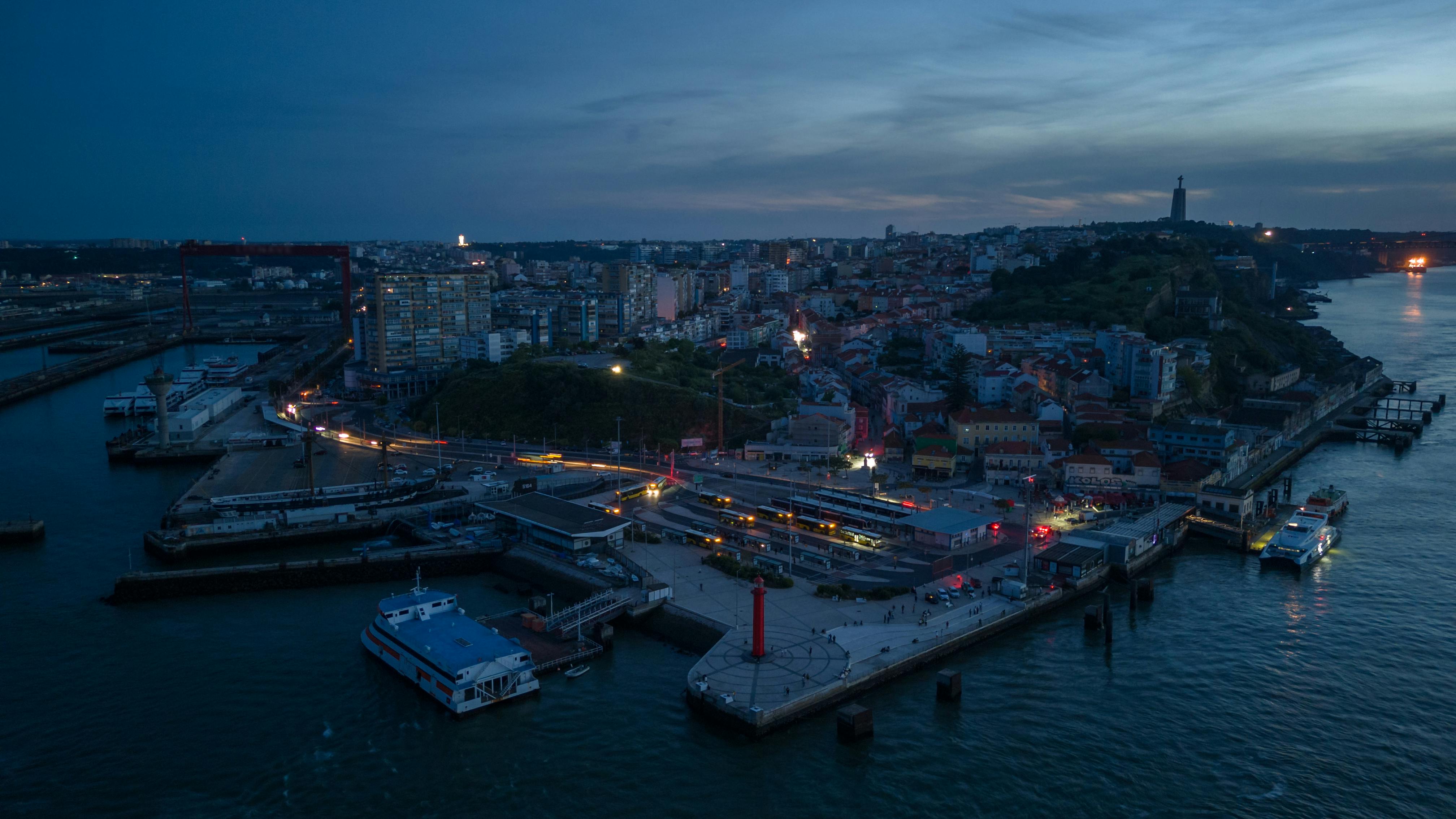 688a7a6cea4ec5eaf75fd3a1 Dreamstime Xxl 378734371