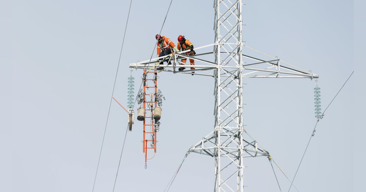 The ‘Line that Brings Light’ to 17 First Nations in Northern Canada