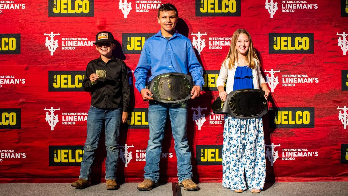 561711922_1377107394421580_5314111811072501379_n