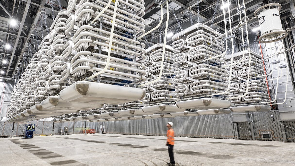 ifa2_campaign_030920ja_0140