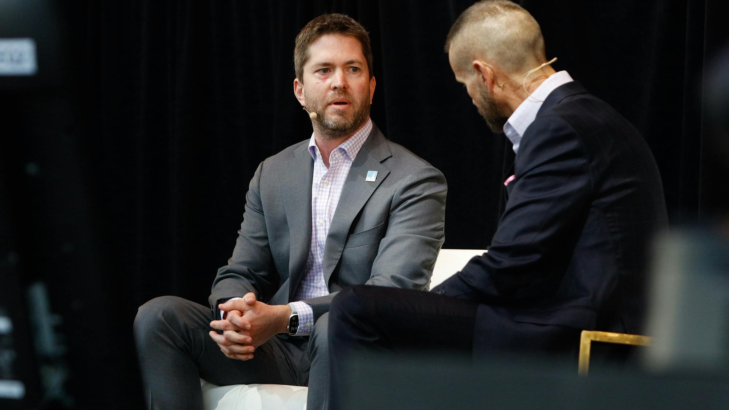 Mike Delaney, vice president of strategy and innovation for PG&E, along with Itron president and CEO Tom Dietrich.