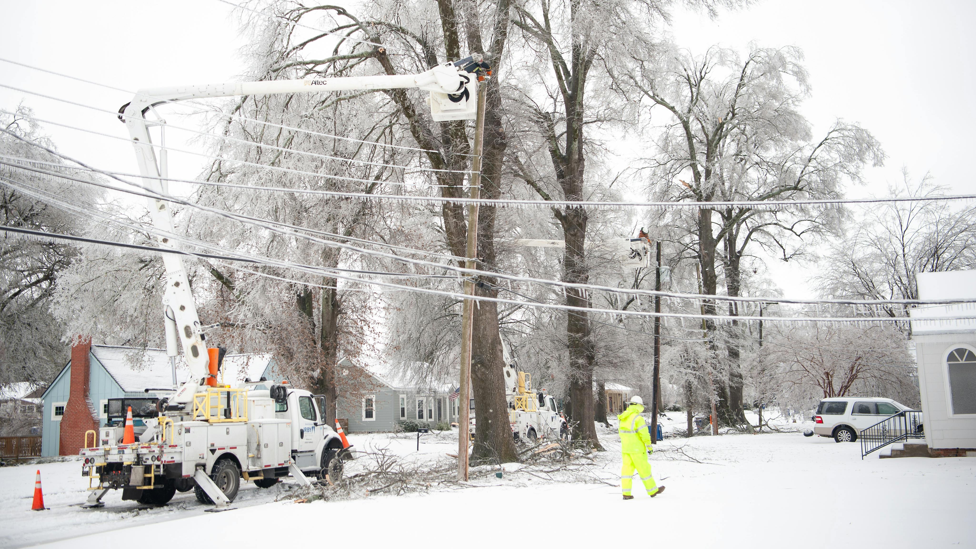 crews in ice and snow