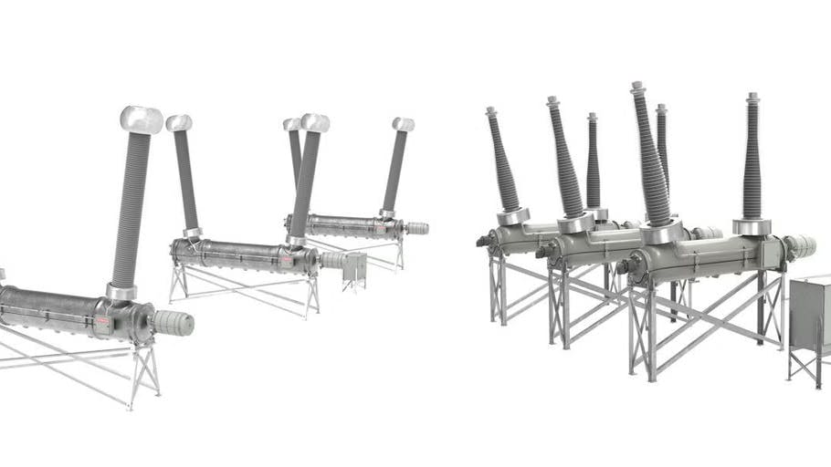 The new EconiQ switchgear 800 kV dead tank circuit breaker (left) and the EconiQ 420 kV dead tank circuit breaker (right)
