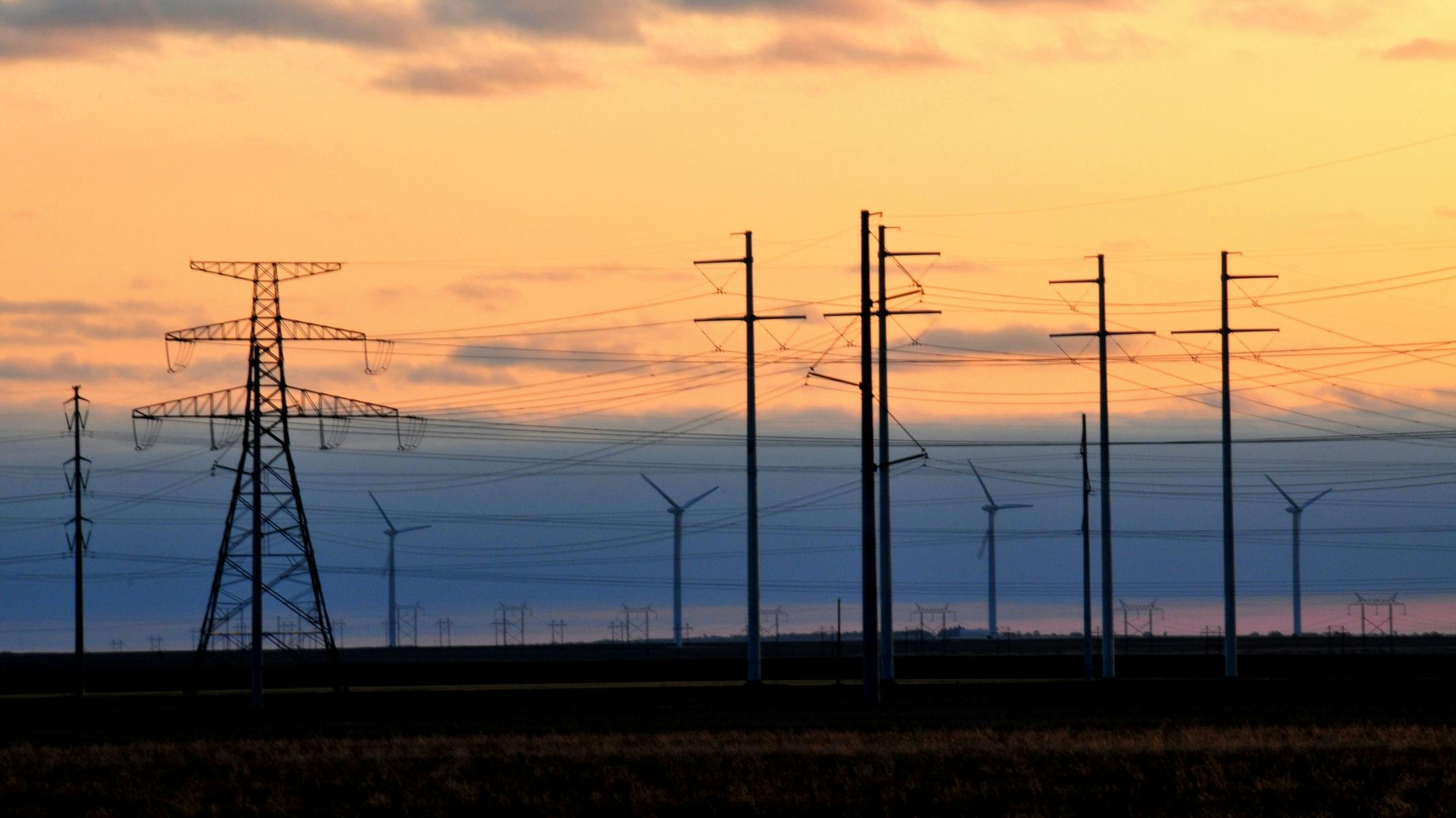power lines in texas
