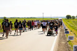 henrysheroeswalk2026photobydevineileenphotography