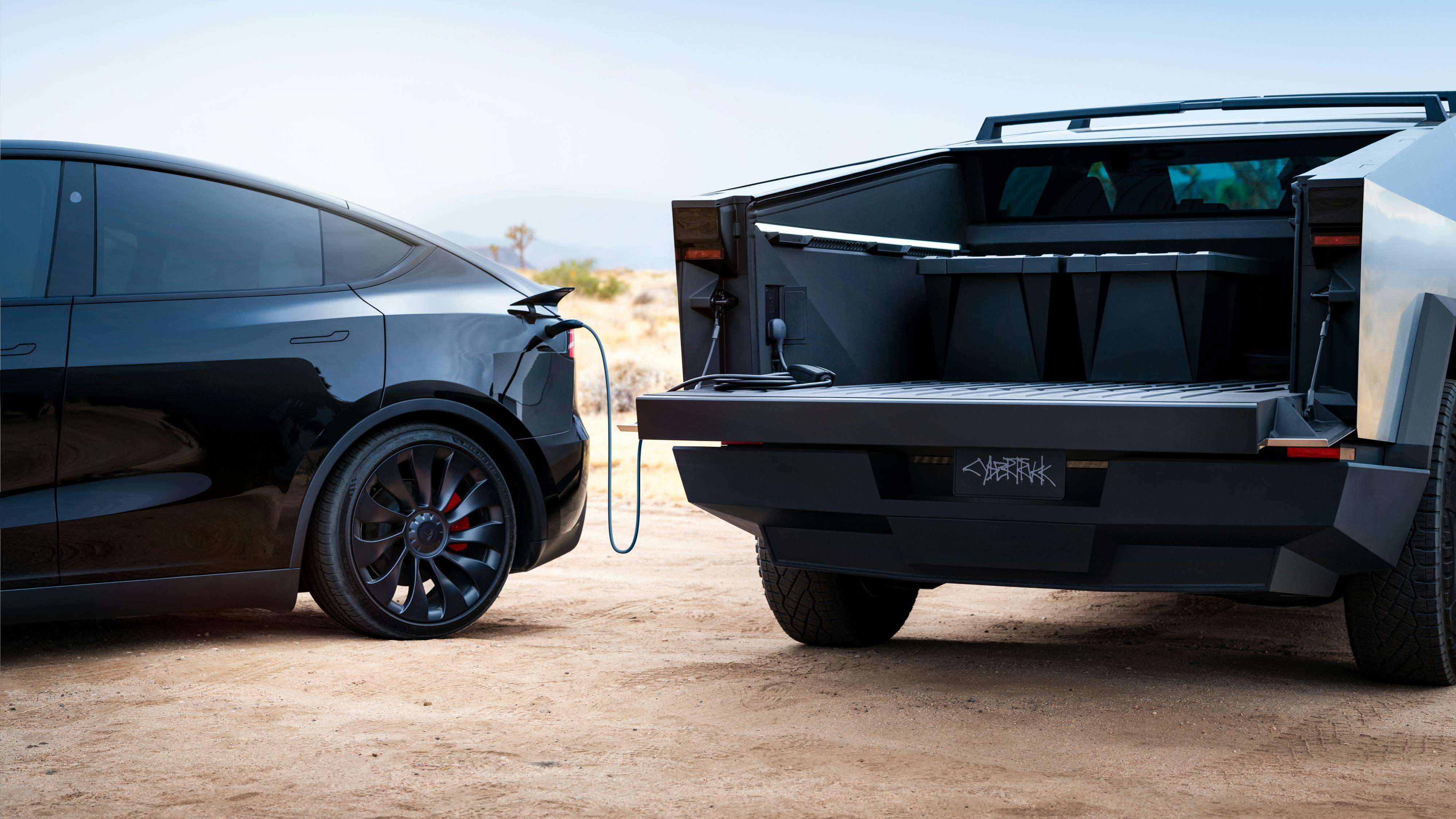 v2x_lets_evs_help_each_other__courtesy_of_tesla_in