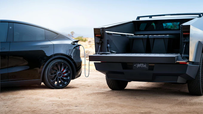 6a7b8724d5a5fa3d86b02920 V2x Lets Evs Help Each Other Courtesy Of Tesla In