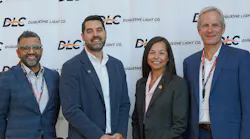 doe_visit_group_photo