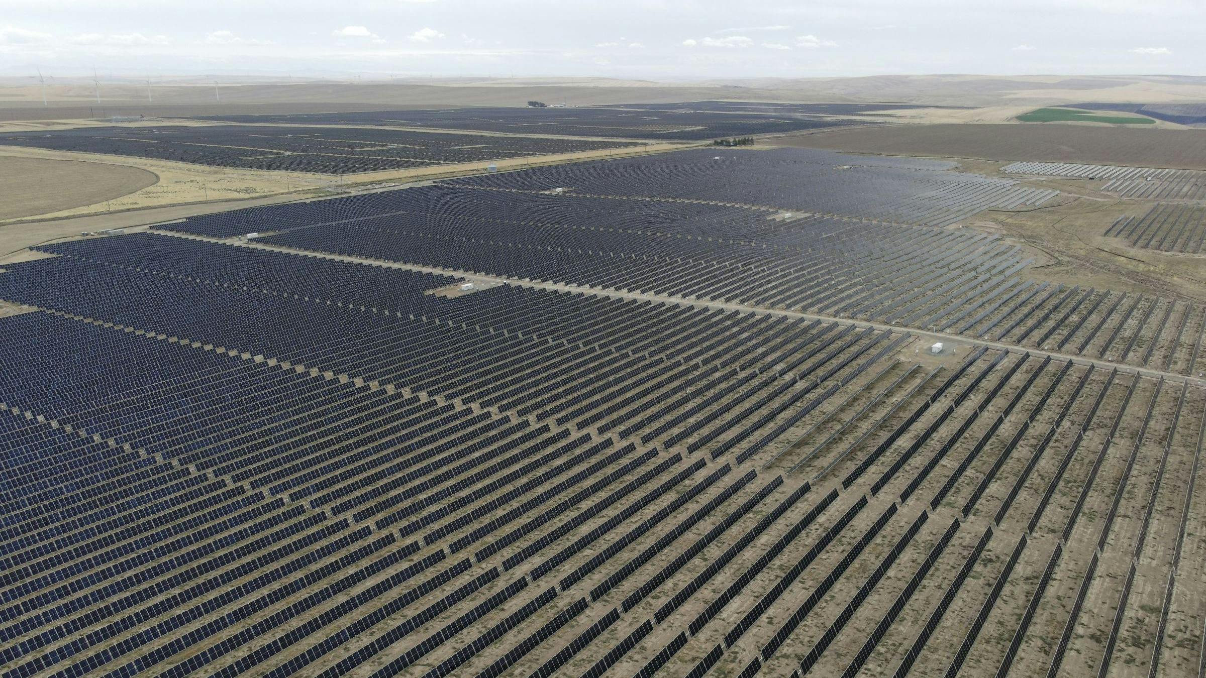 Pictured: Aerial image of Oregon Trail Solar.