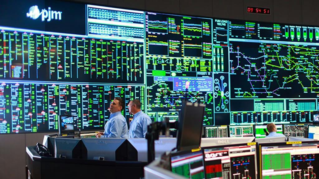 A main power grid control room operated by PJM located near Valley Forge, Pennsylvania. | Photo credit: PJM Interconnection