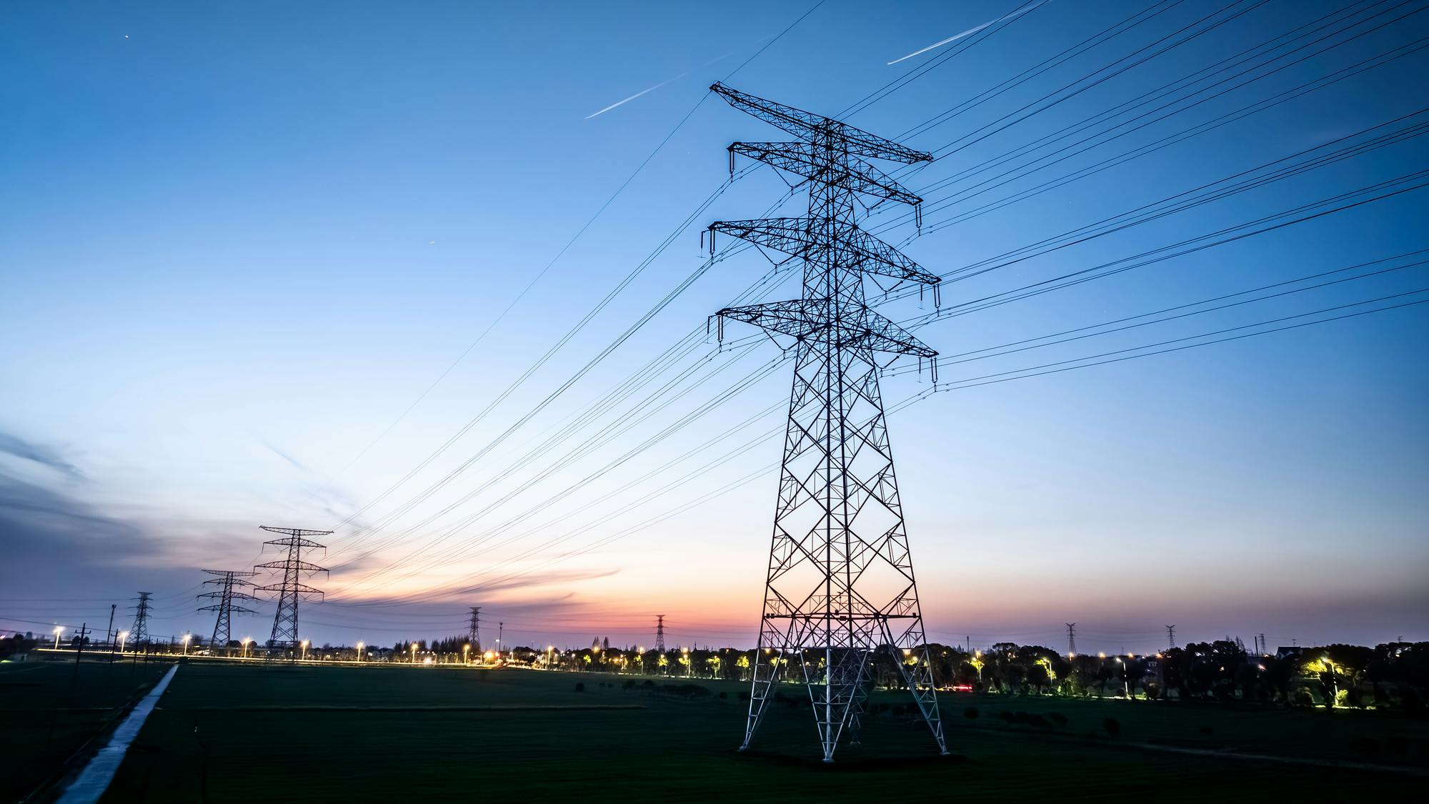 power lines high voltage